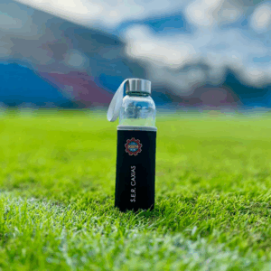 SQUEEZE VIDRO COM TAMPA 520ML